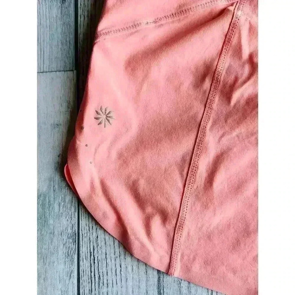 NWT Athleta  Women's High Rise Run with It 2.5" Shorts Peach Size XL - Picture 6 of 12